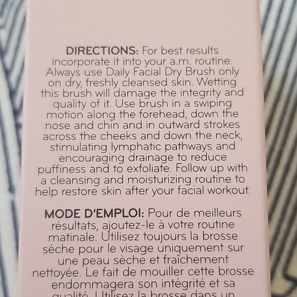 Daily Concepts Daily Facial Dry Brush - Picture 2 of 3